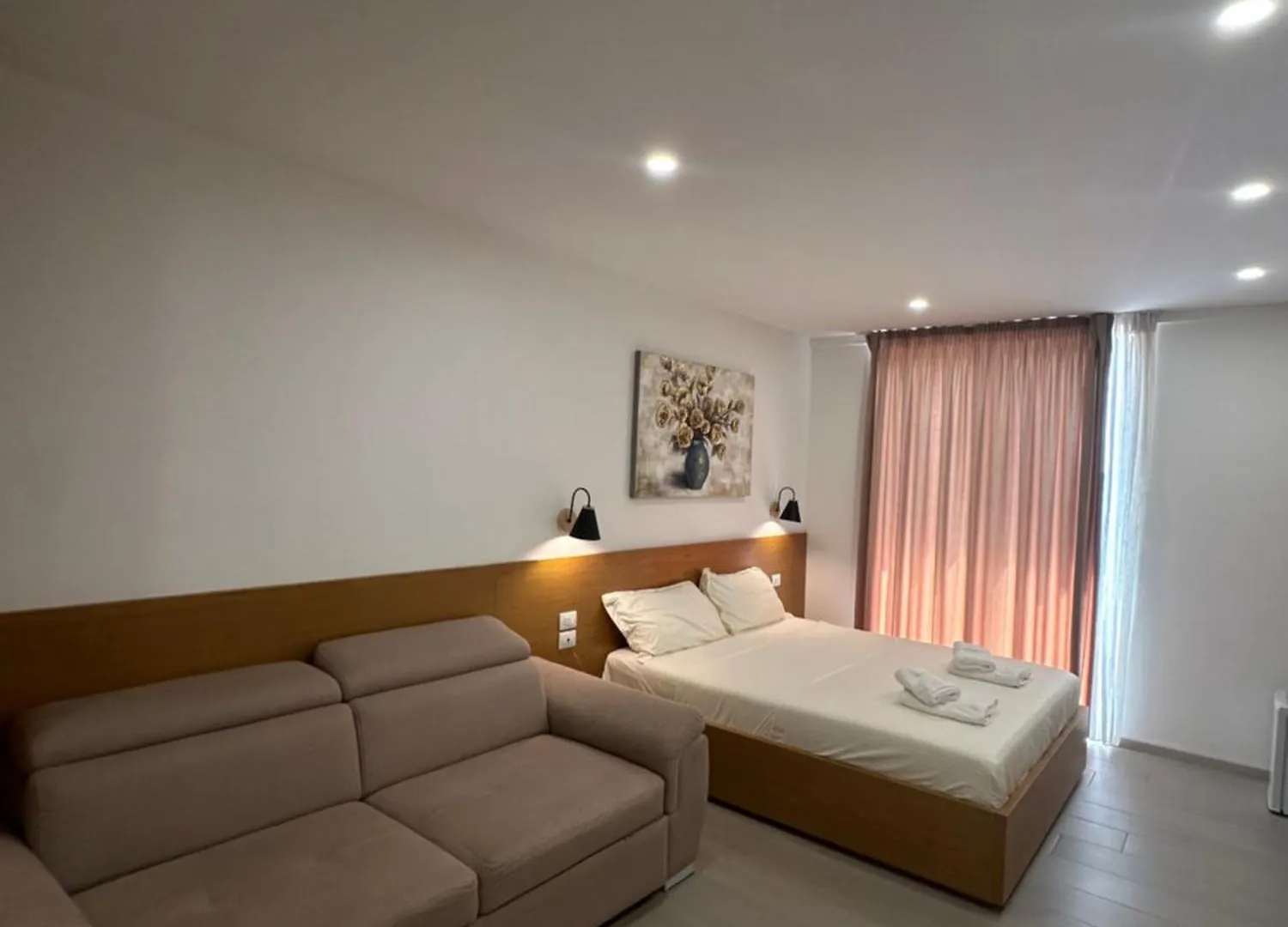 Hotel Serenity In Lezhë