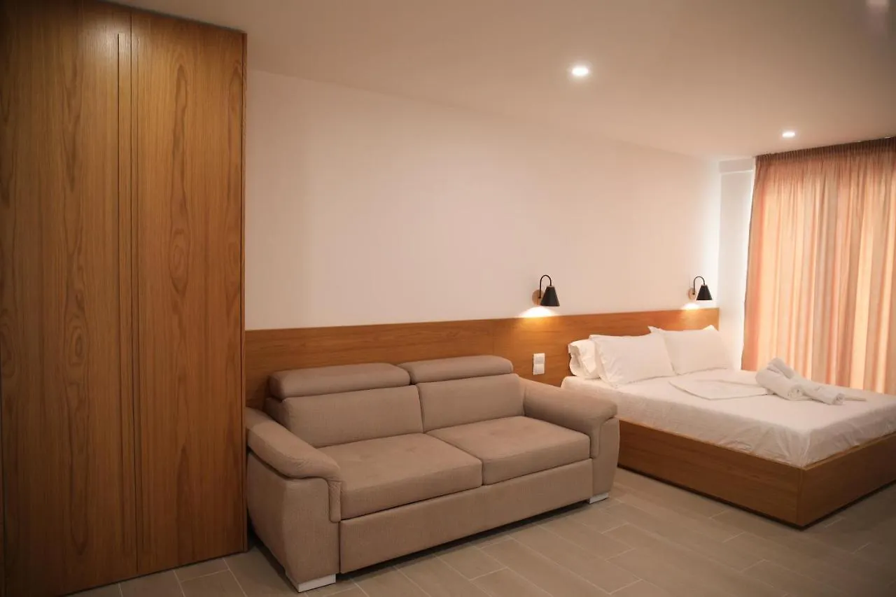 Serenity In Lezhe Hotel