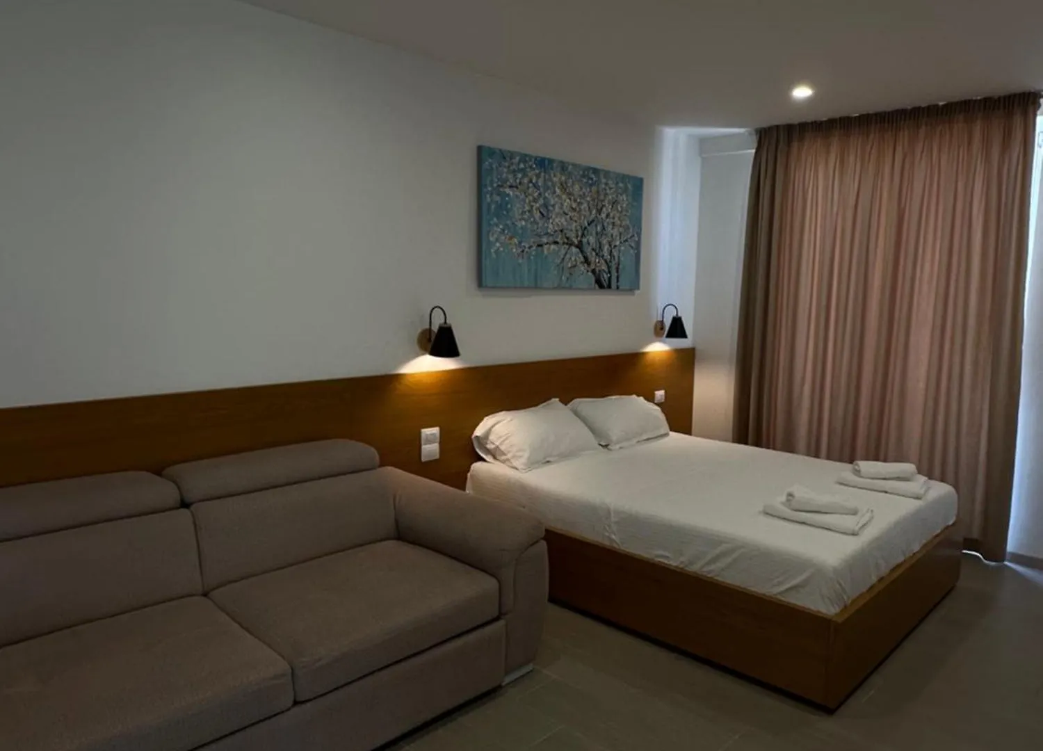 Serenity In Lezhe Hotel